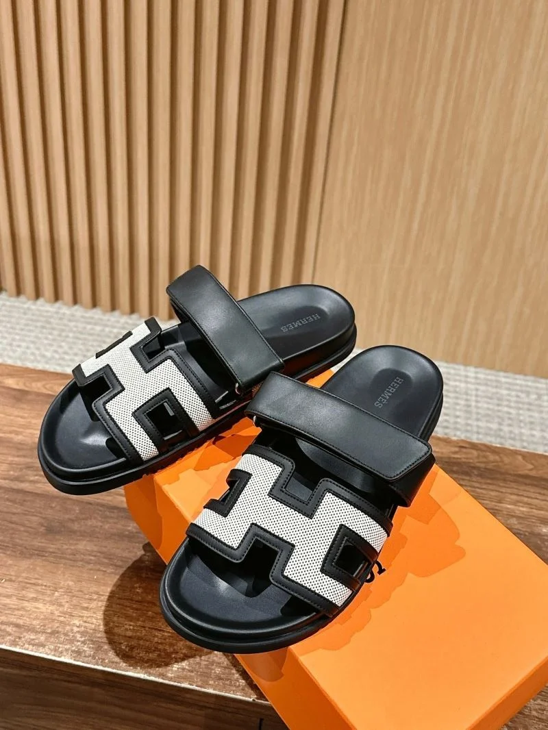 Refined Hermes Slippers 26364