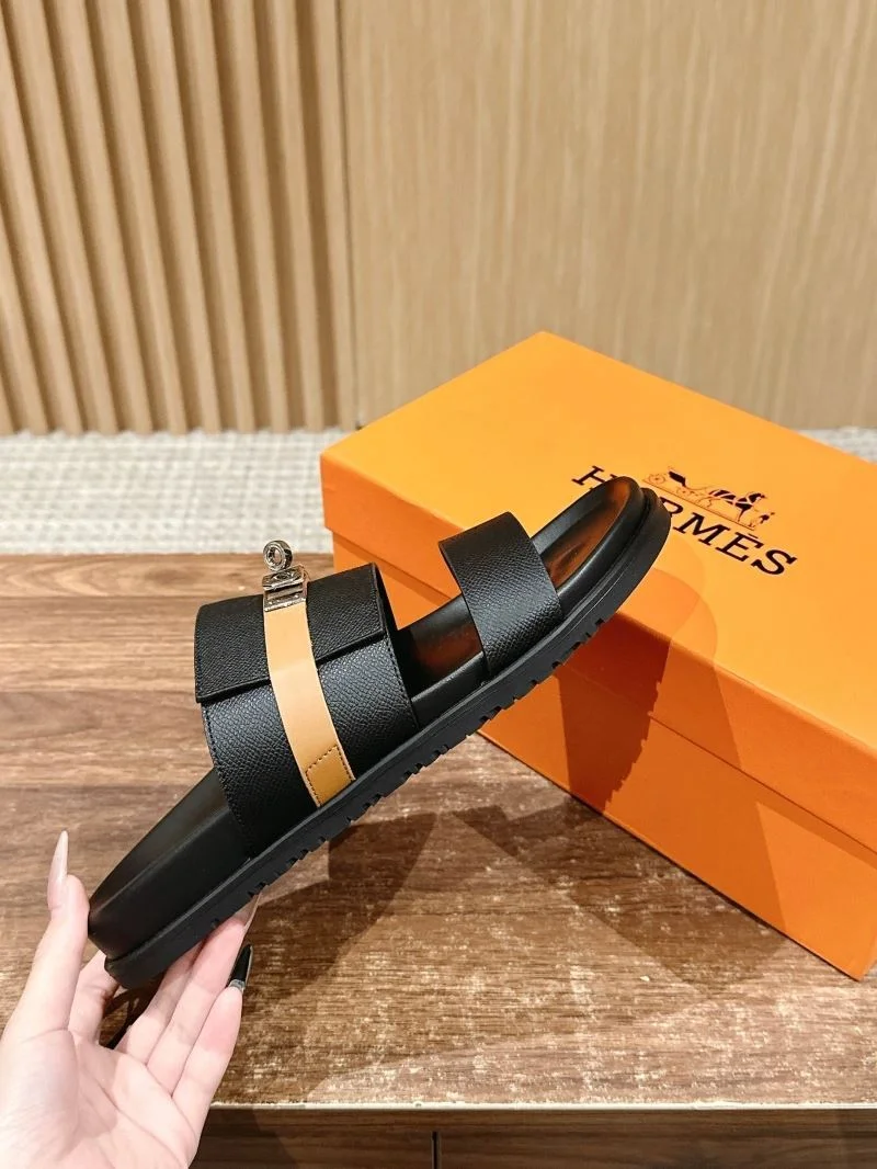 Vibrant Hermes Slippers 26363