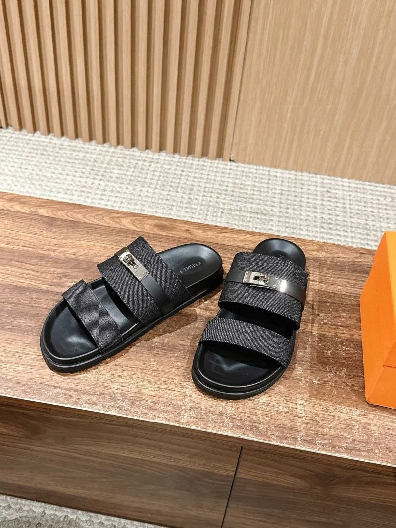 NewStyle Hermes Slippers 26362
