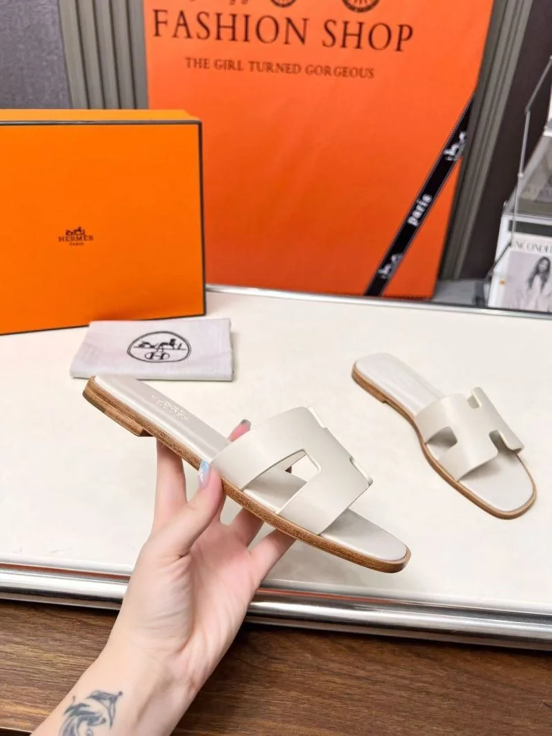 EasyCare Hermes Slippers 26346