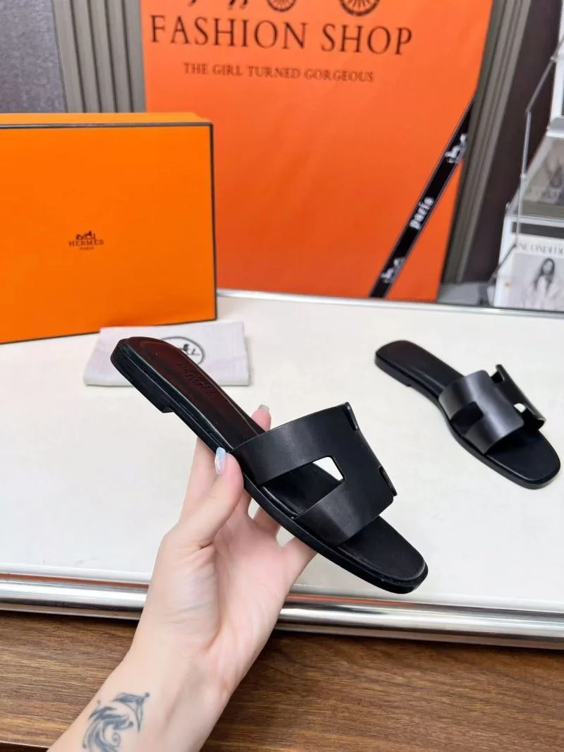 FreshLook Hermes Slippers 26343