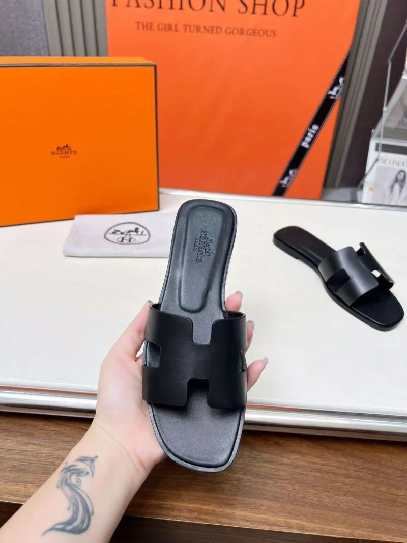 FreshLook Hermes Slippers 26343