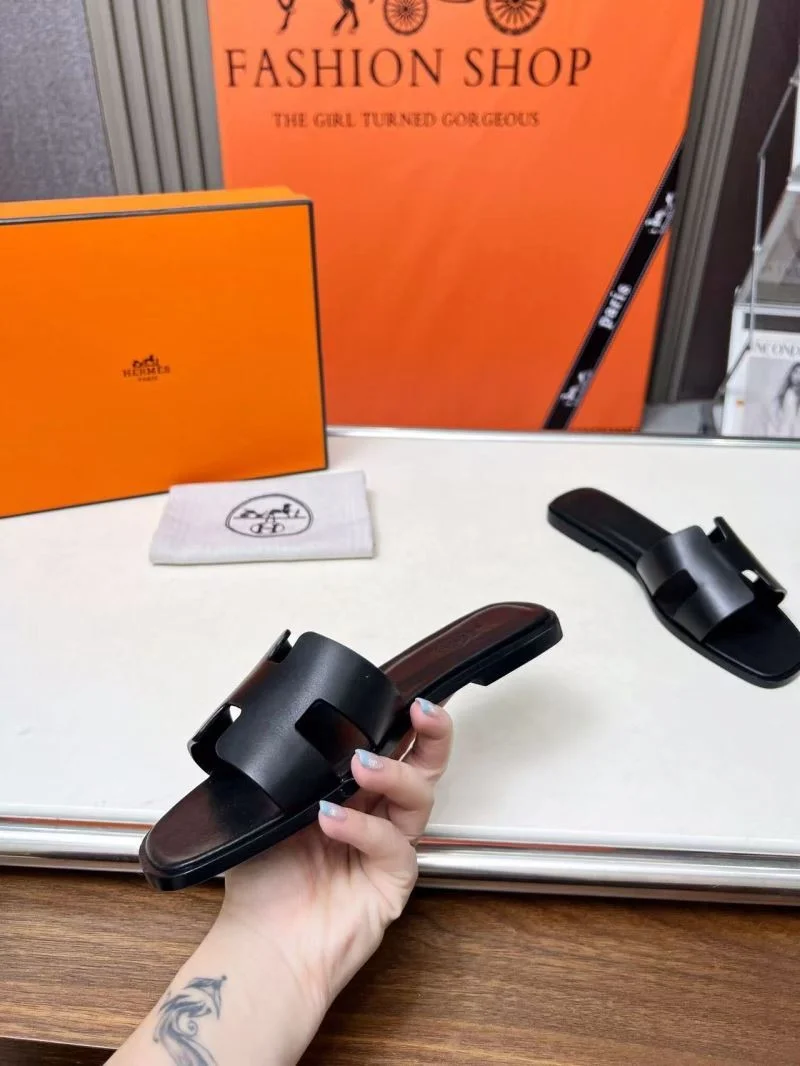 FreshLook Hermes Slippers 26343