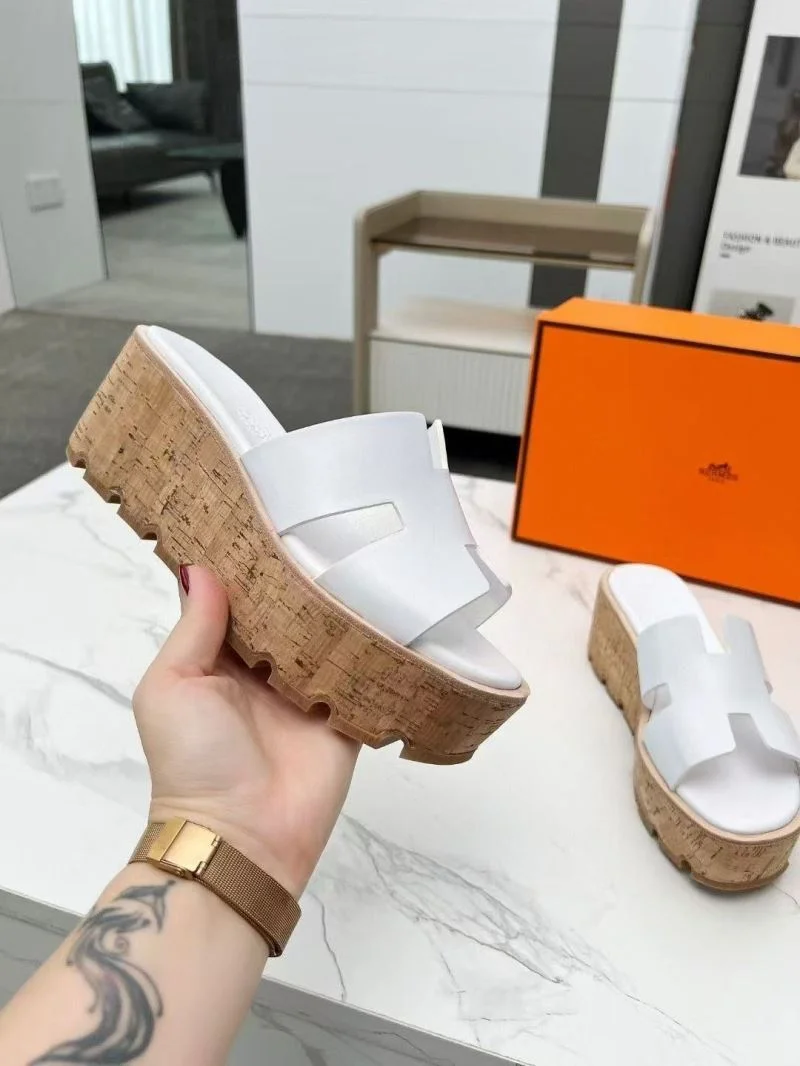 Hermes Slippers Versatile 26337