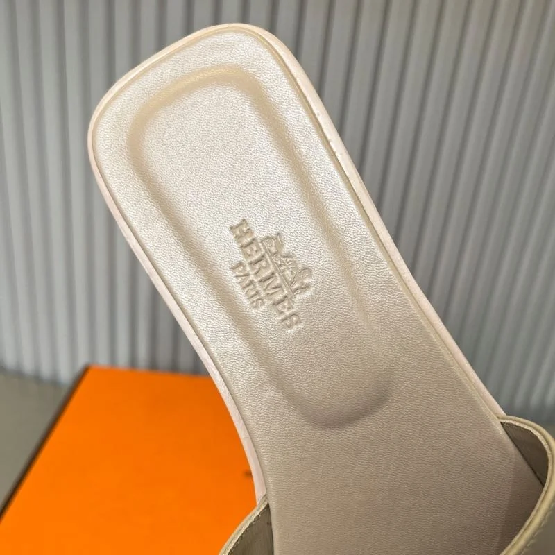 Hermes Slippers WrinkleFree 26329