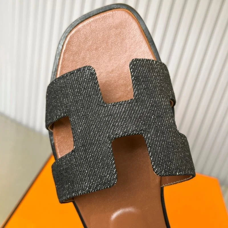SmoothTexture Hermes Slippers 26380