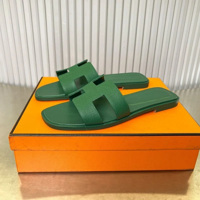 Minimalist Hermes Slippers 26309