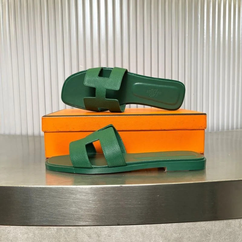 Minimalist Hermes Slippers 26309