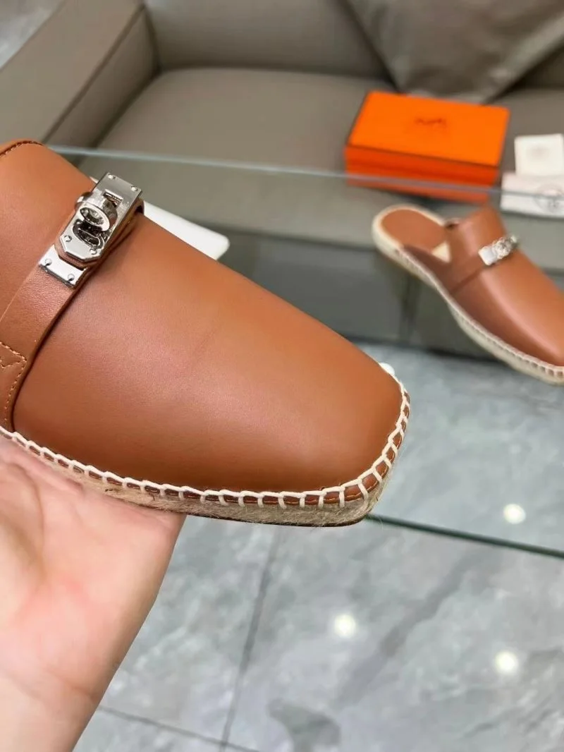 Sporty Hermes Slippers 26304