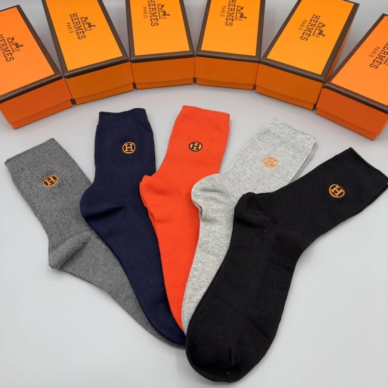 Versatile Hermes Socks 274172