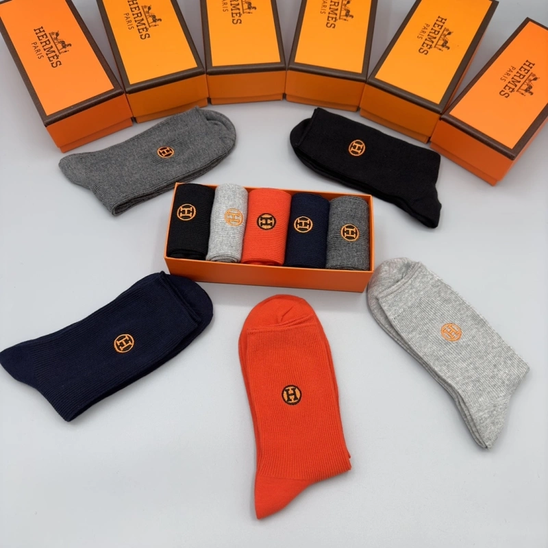 Versatile Hermes Socks 274172
