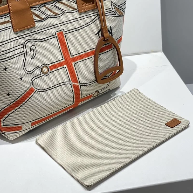 Lightweight Hermes Steeple Bags 48602