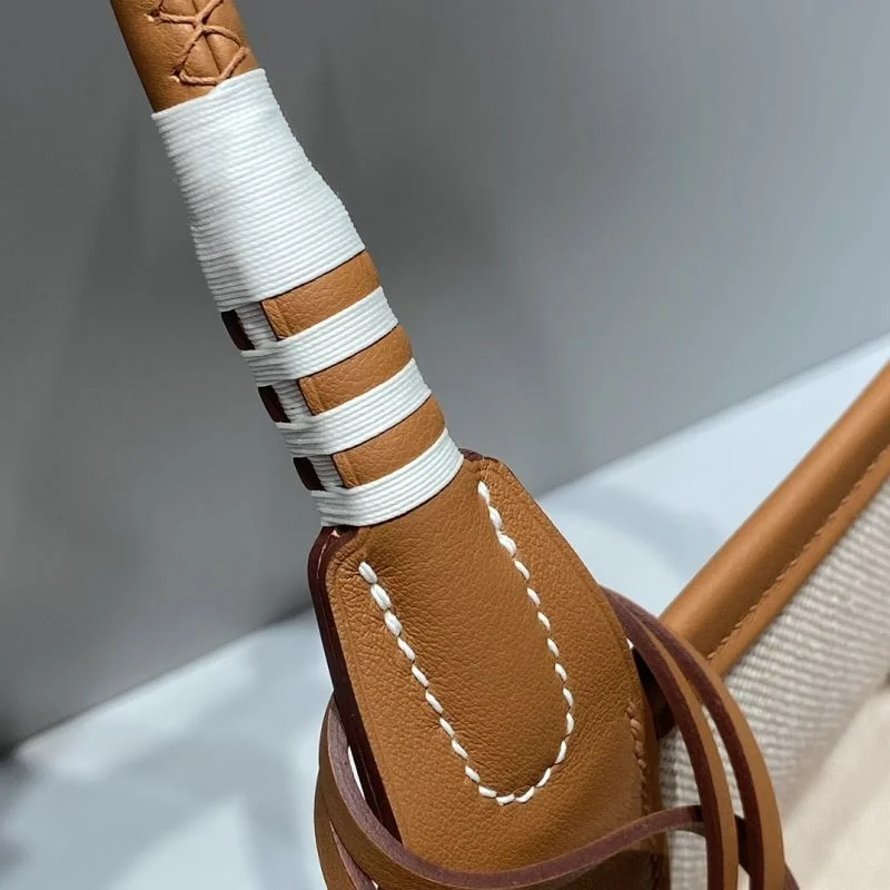 Lightweight Hermes Steeple Bags 48602