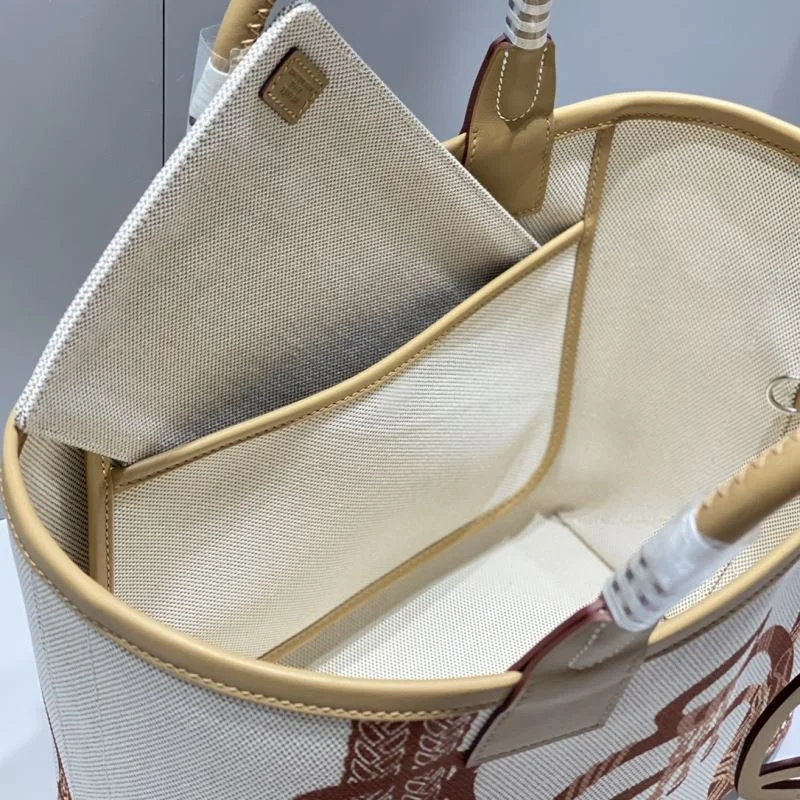 Durable Hermes Steeple Bags 48564
