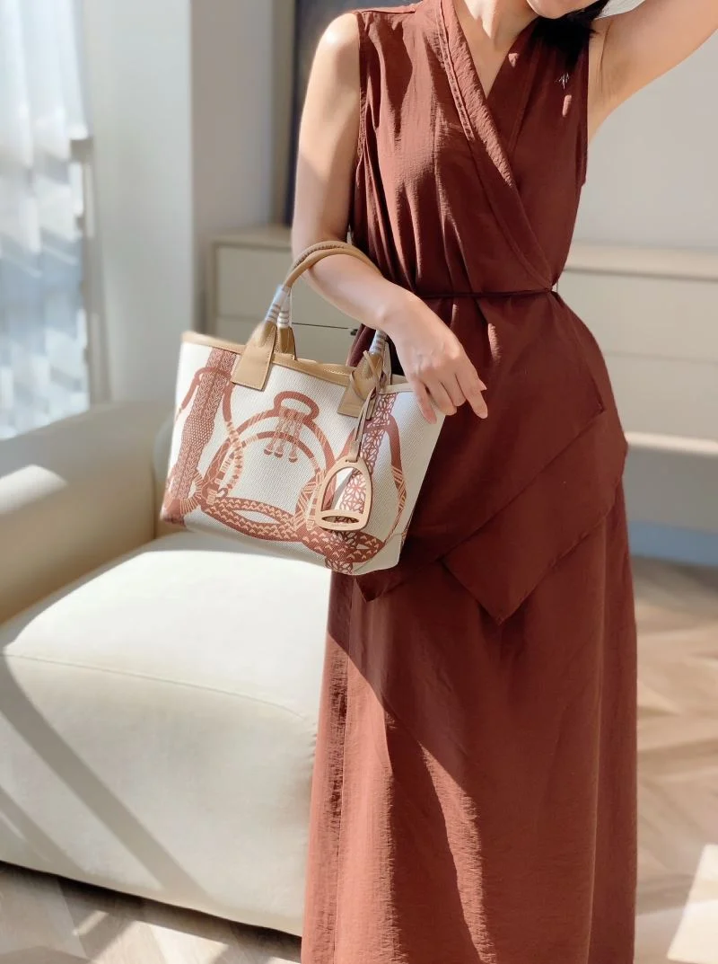 Durable Hermes Steeple Bags 48564