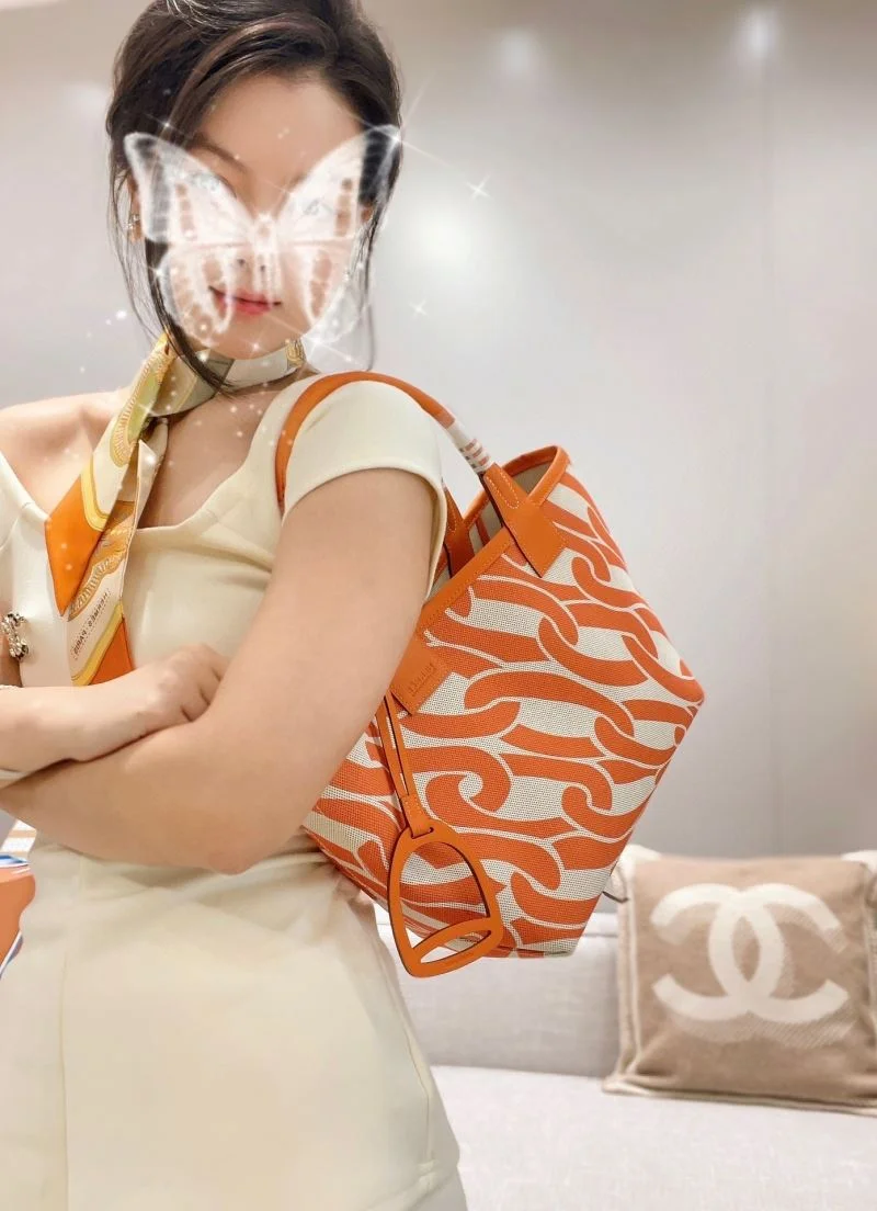 Refined Hermes Steeple Bags 48573