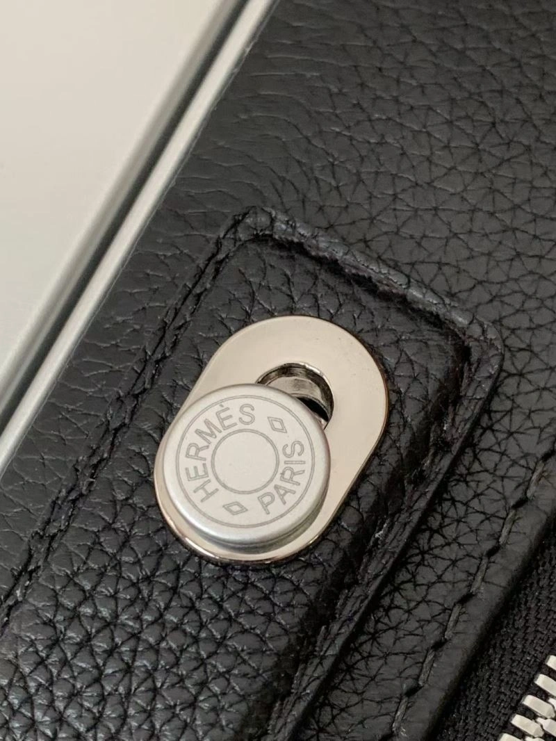 Compact Hermes Suitcase 69312
