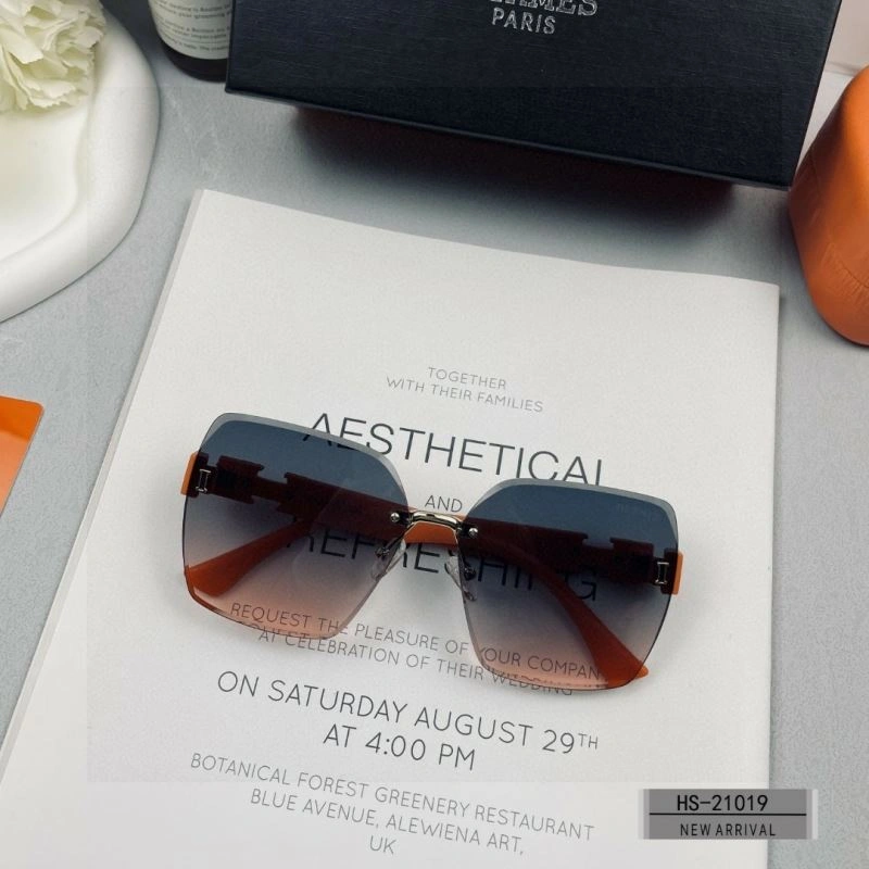 Unisex Hermes Sunglasses 280186