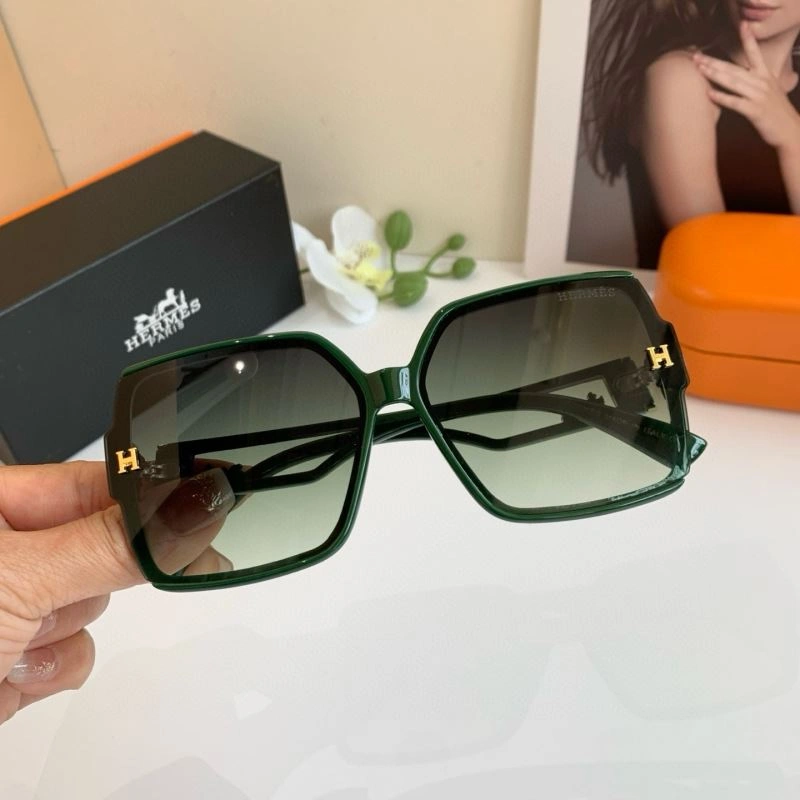 Lightweight Hermes Sunglasses 280163