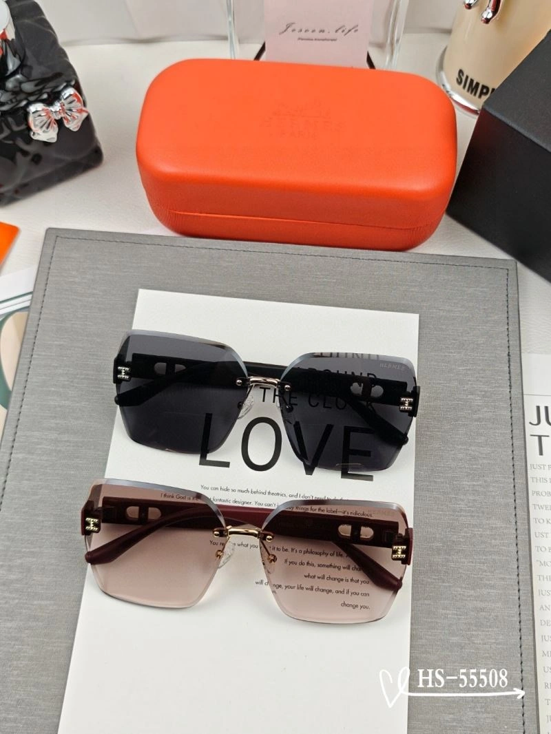 Vibrant Hermes Sunglasses 280161