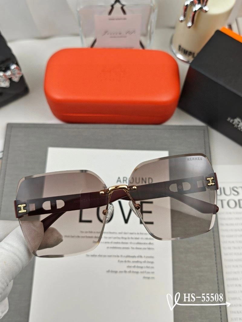 Vibrant Hermes Sunglasses 280161