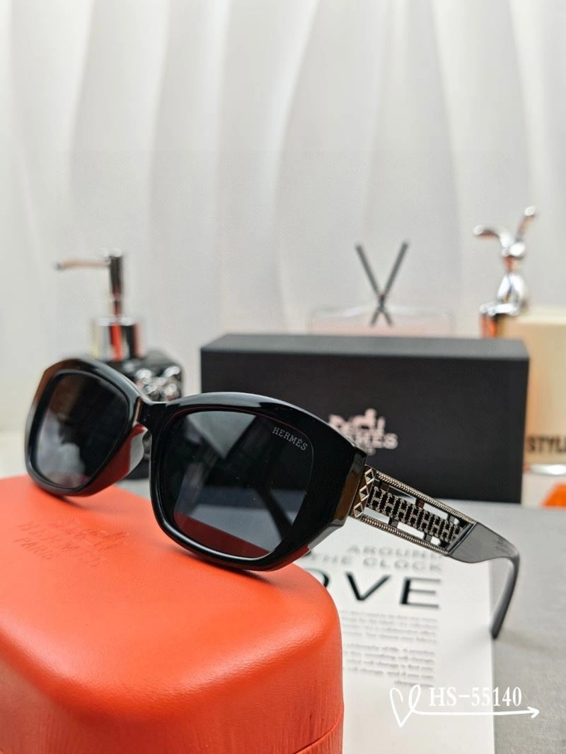Hermes Sunglasses Packable 280160