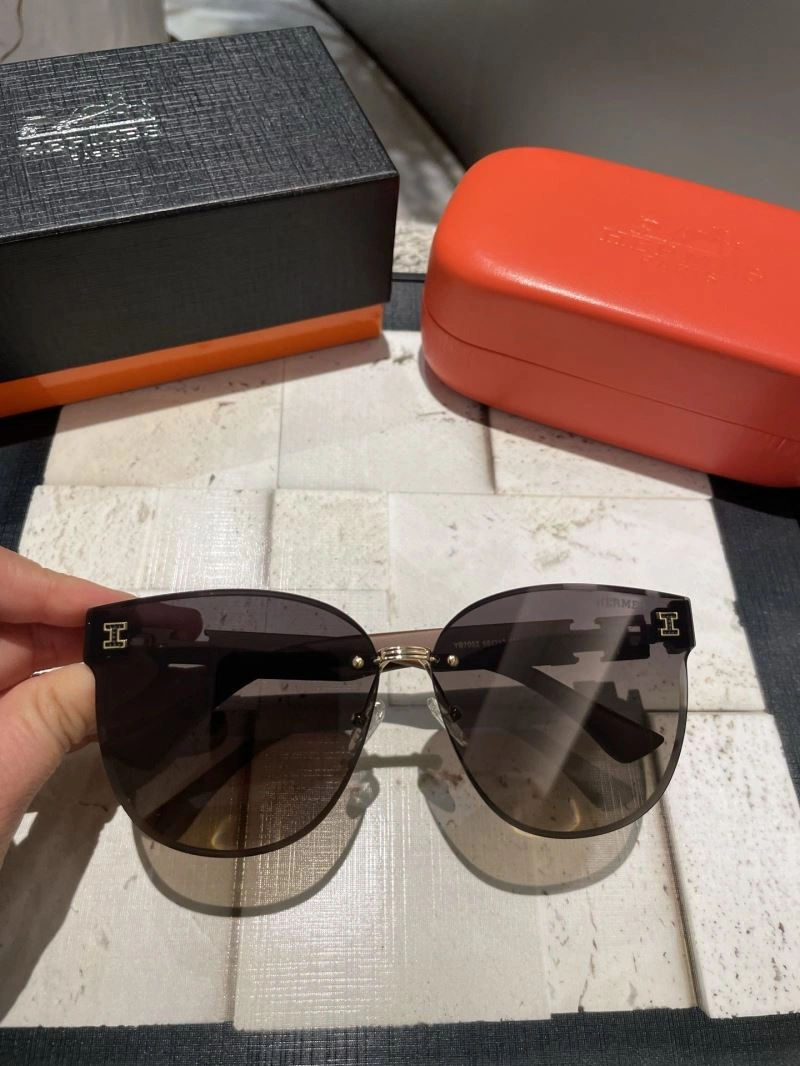 Refined Hermes Sunglasses 280128