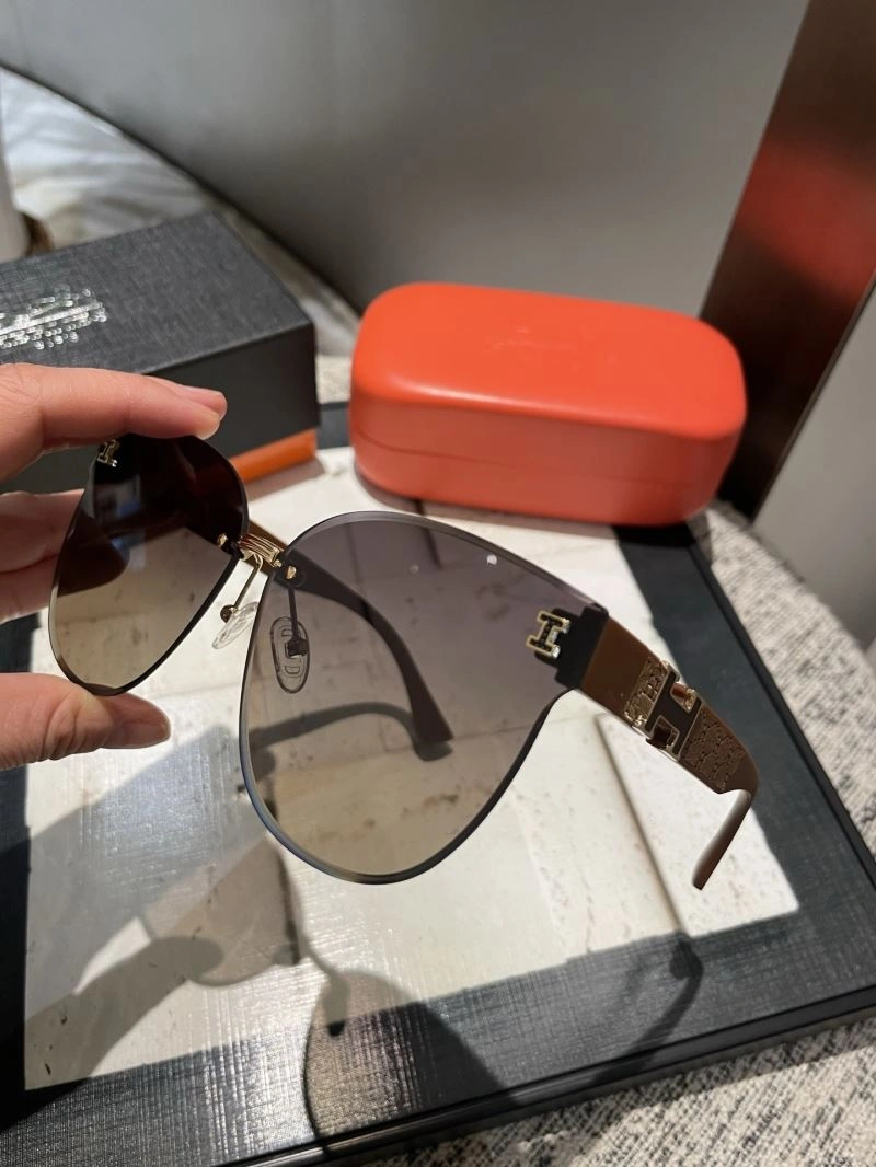 Refined Hermes Sunglasses 280128