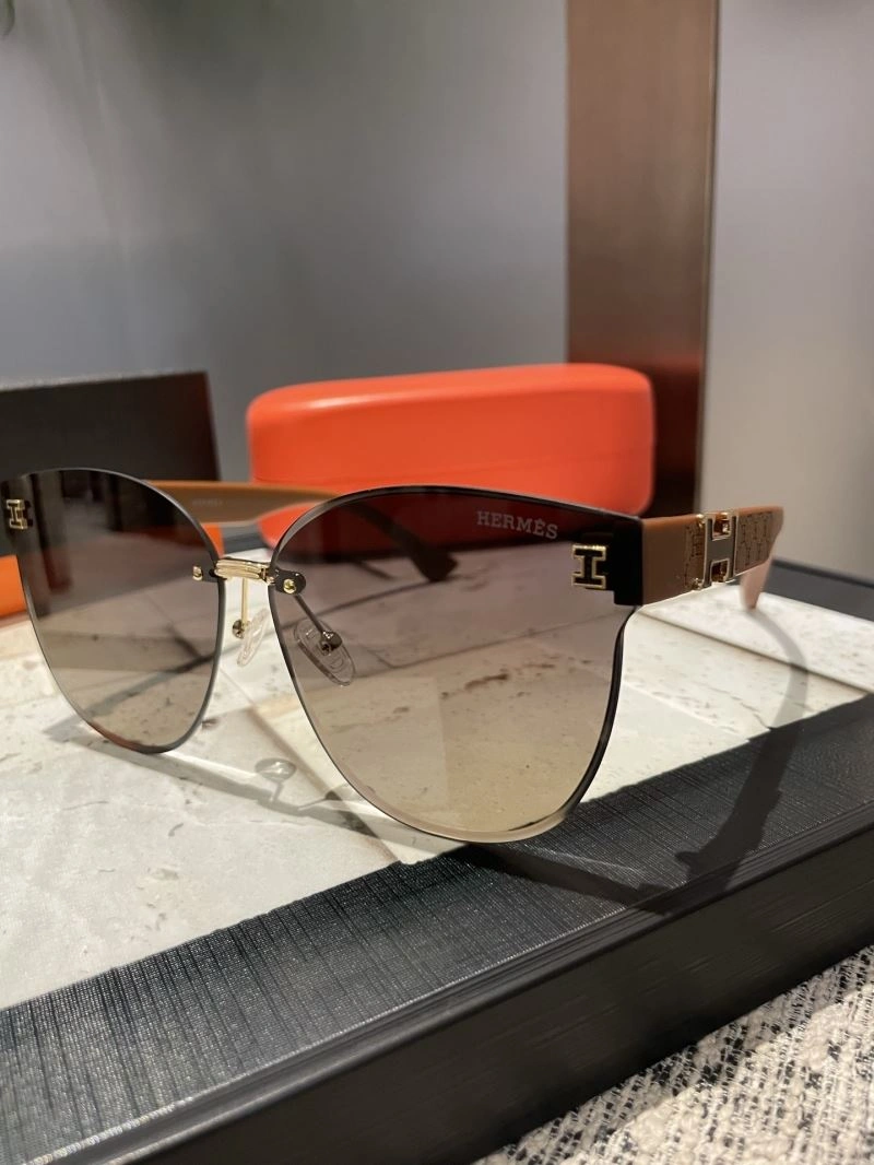 Refined Hermes Sunglasses 280128