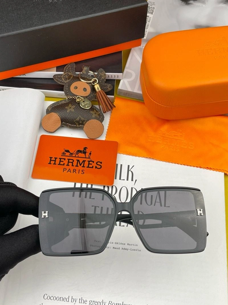 FlexibleFit Hermes Sunglasses 280183