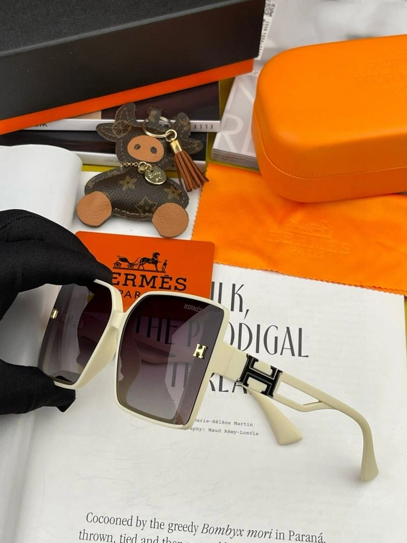 FlexibleFit Hermes Sunglasses 280183