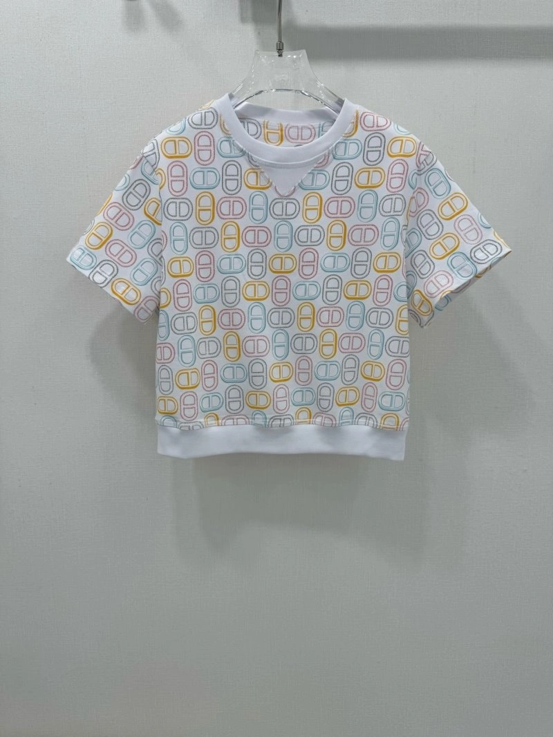 Versatile Hermes T-Shirts 129343