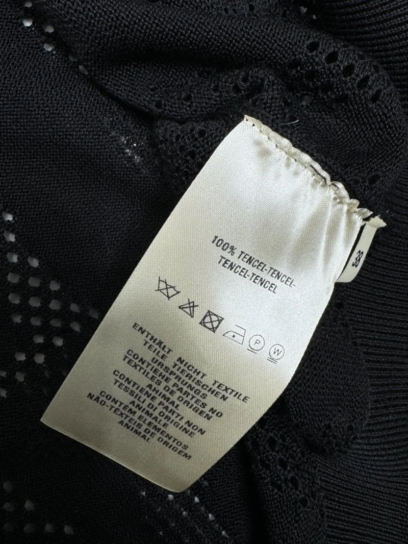 Resilient Hermes T-Shirts 129476