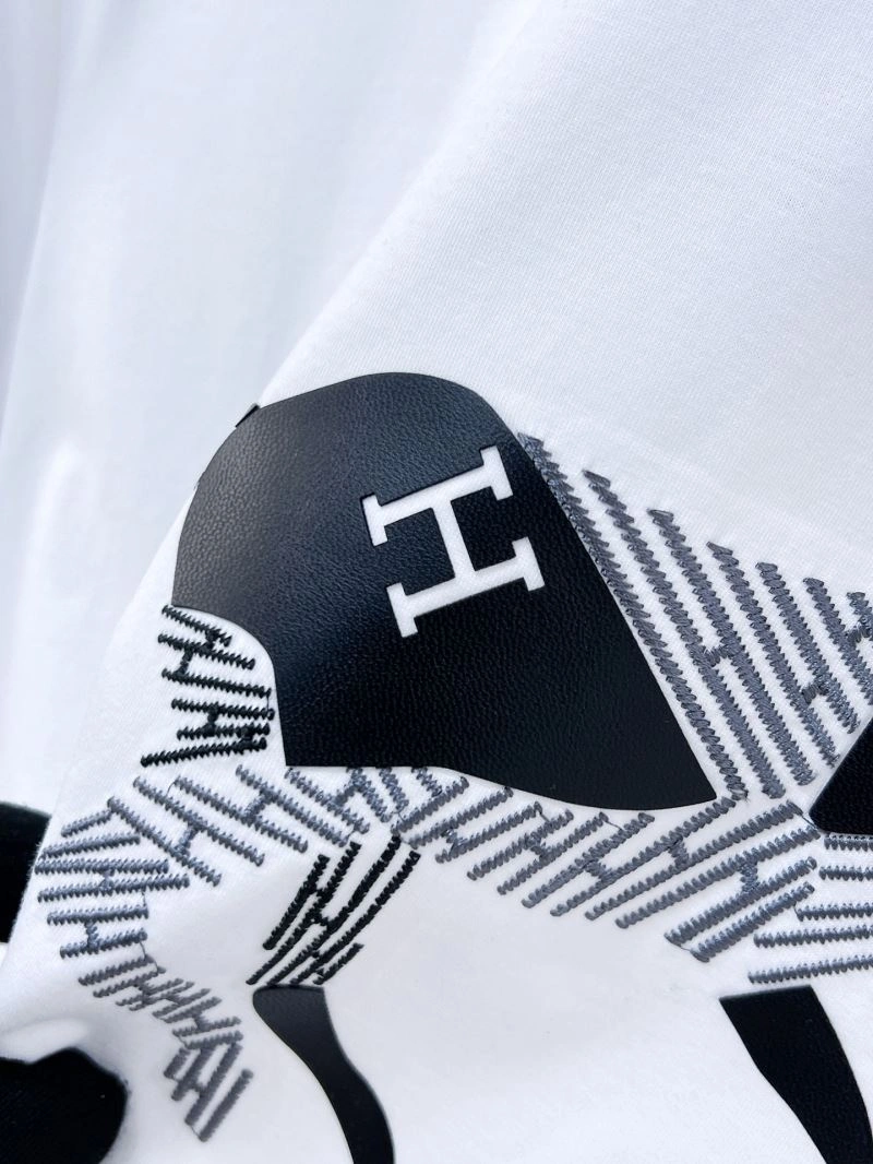 Snug Hermes T-Shirts 129842