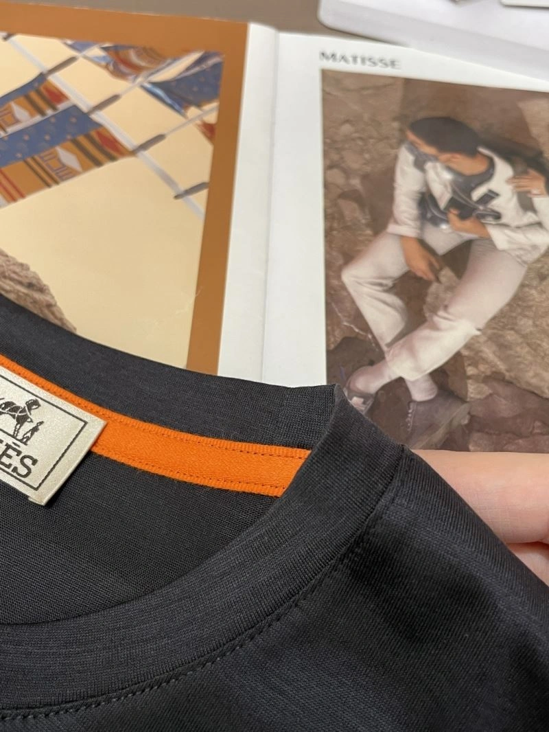 Hermes T-Shirts Sleek 129766