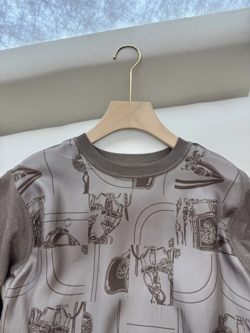Hermes T-Shirts Elegant 129398