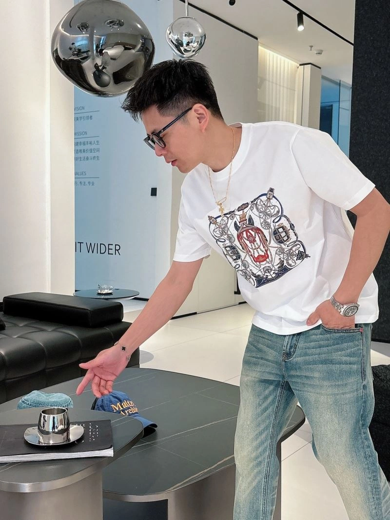 WeatherProof Hermes T-Shirts 129731