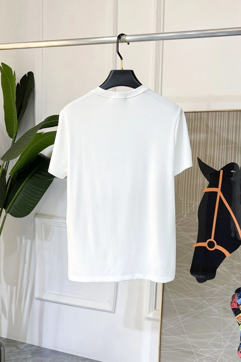 Versatile Hermes T-Shirts 129683