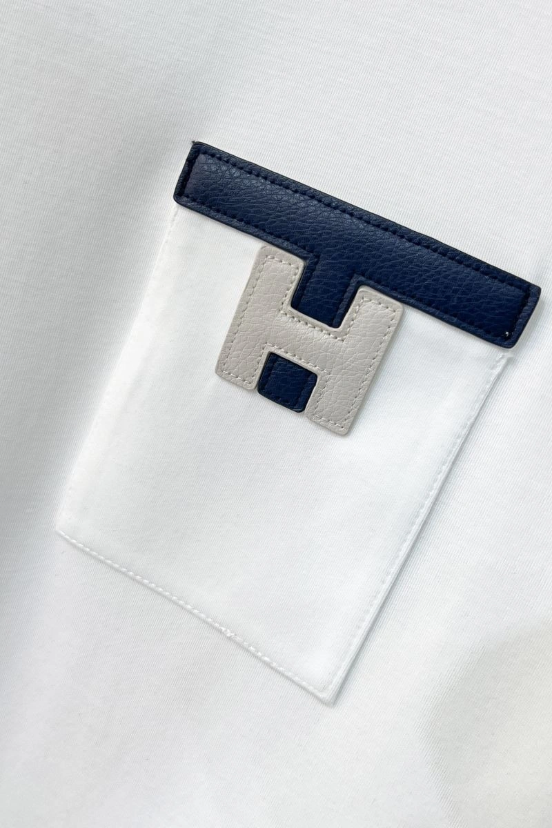 Versatile Hermes T-Shirts 129683