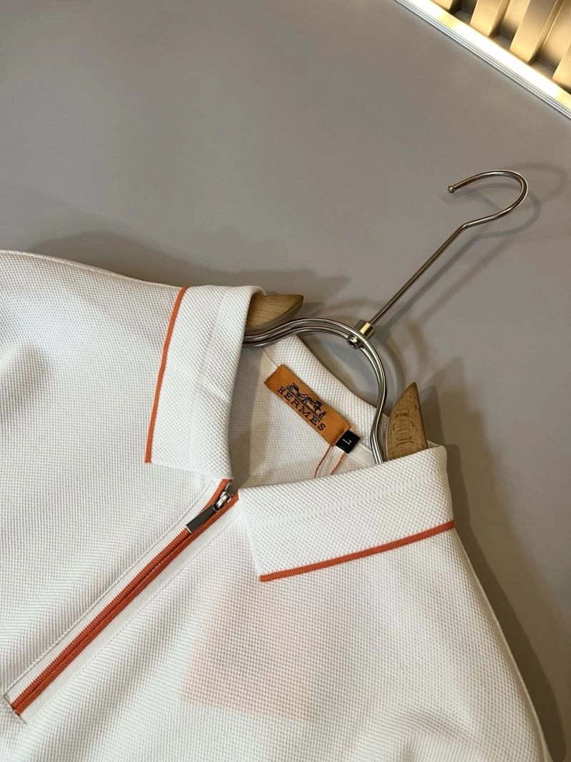 Hermes T-Shirts Sleek 129605
