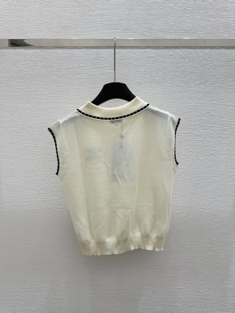 UrbanChic Hermes Vest 129187