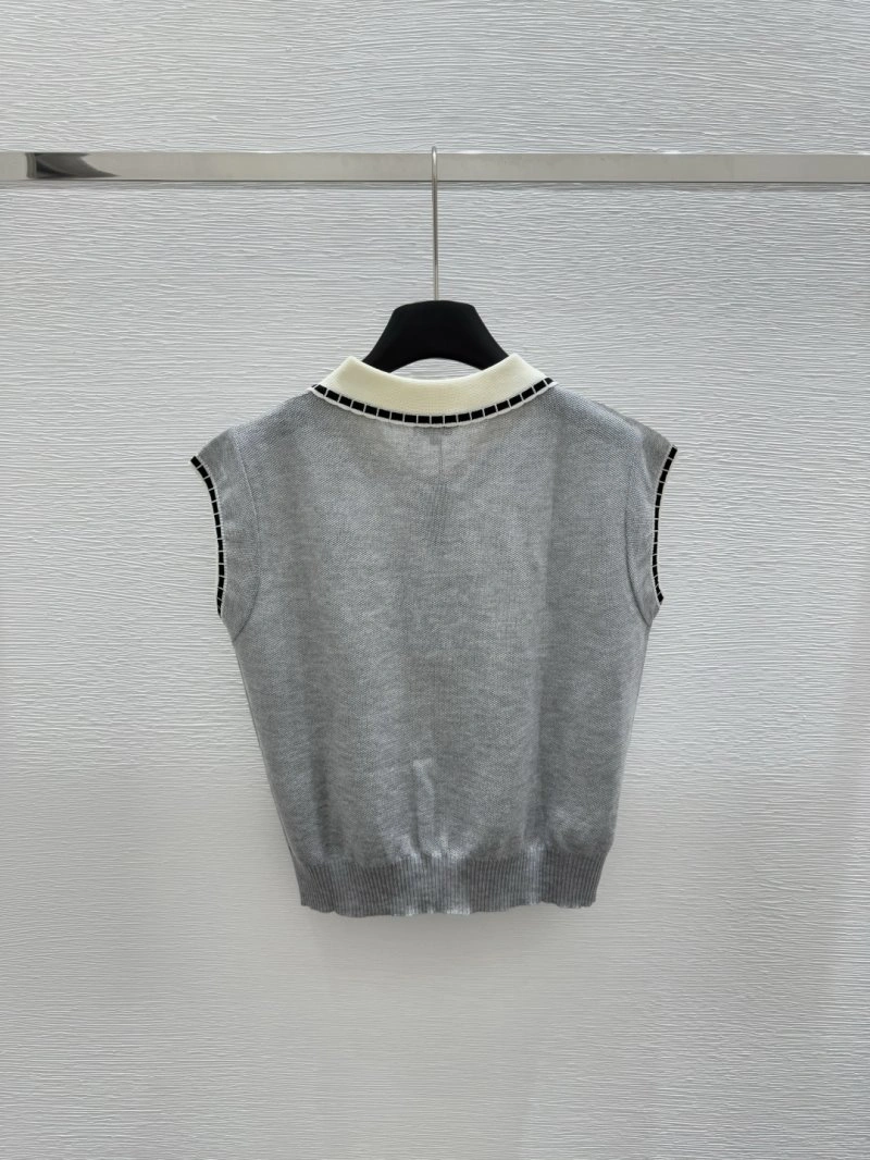 UrbanChic Hermes Vest 129187