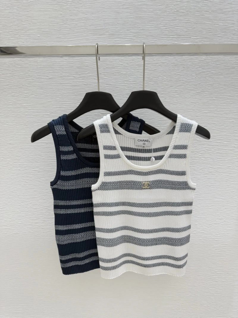 UrbanChic Hermes Vest 129162