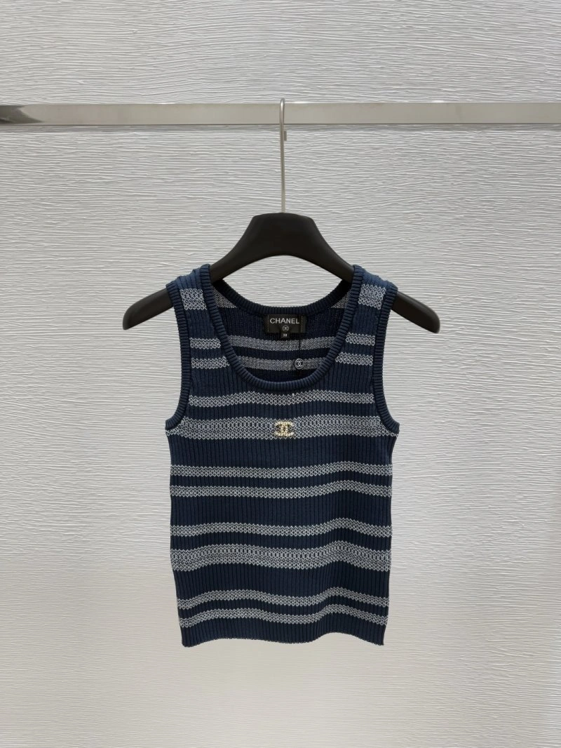 UrbanChic Hermes Vest 129162