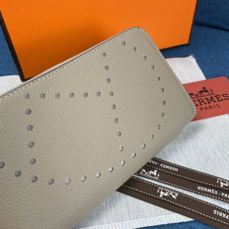 Hermes Wallets Purse Elegant 89824