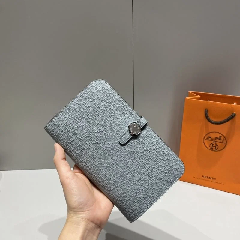 Hermes Wallets Purse Comfortable 48570