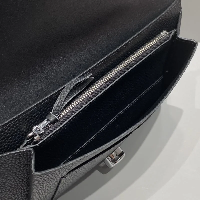 Hermes Wallets Purse Versatile 48557