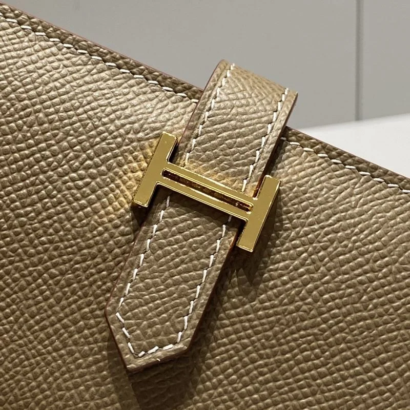 Hermes Wallets Purse Comfortable 48539