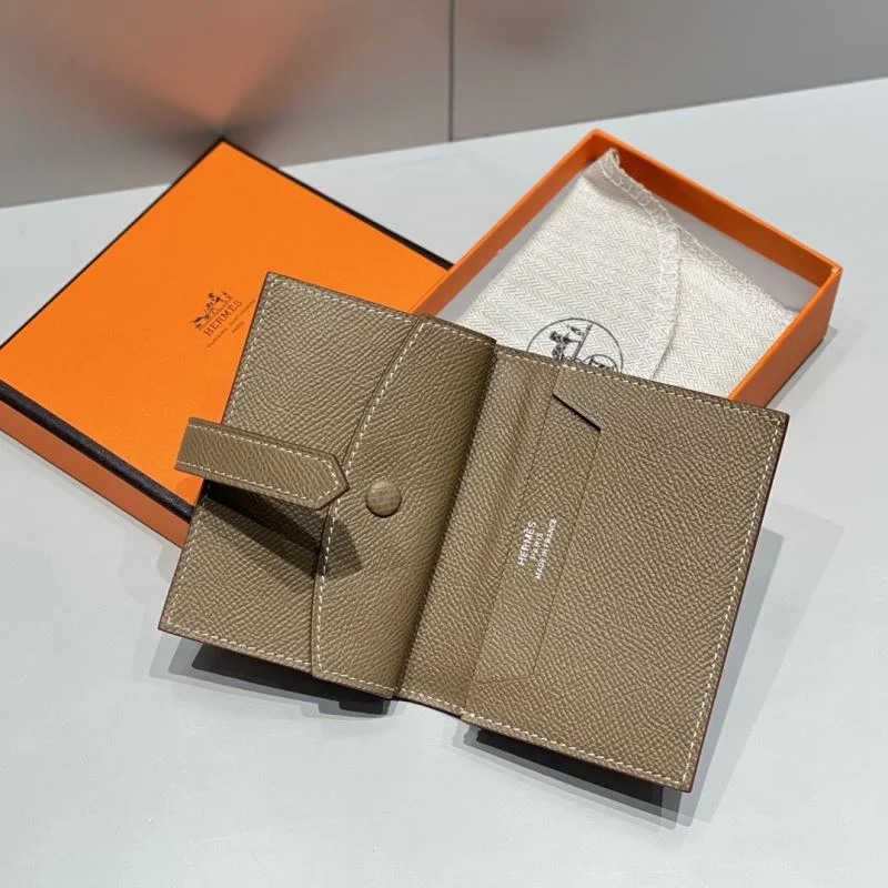 EyeCatching Hermes Wallets Purse 48537