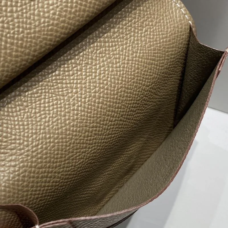 EyeCatching Hermes Wallets Purse 48537